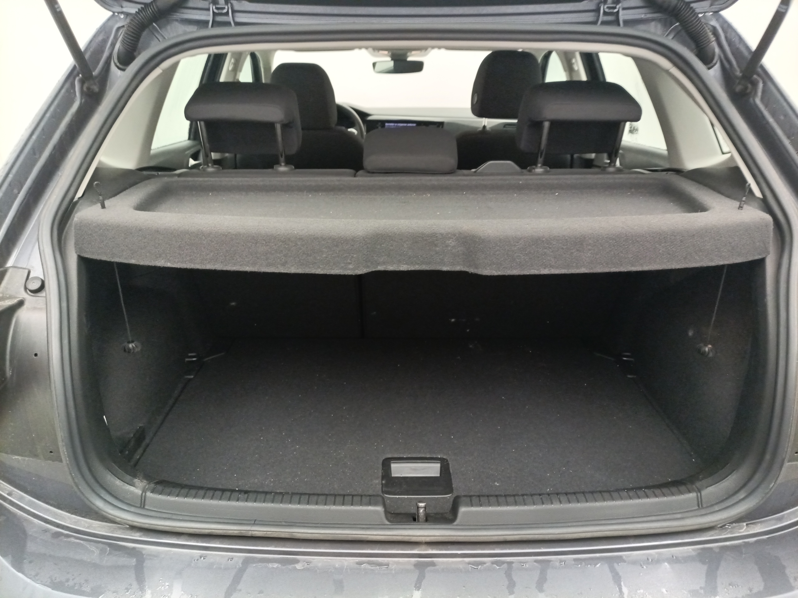 VW Polo Life Business 1.0 TSI – foto 8 – kavel bij Antwerp Auctions, Aartselaar