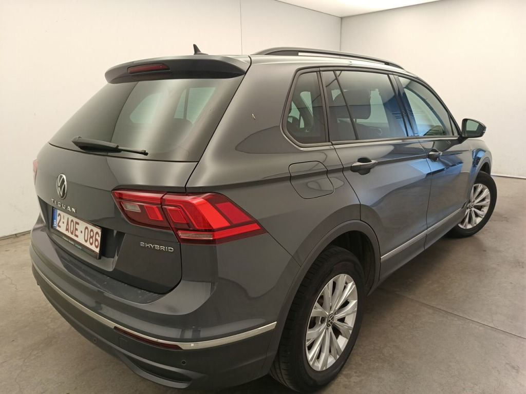 VOLKSWAGEN Tiguan 1.4 AT – foto 3 – kavel bij Antwerp Auctions, Aartselaar