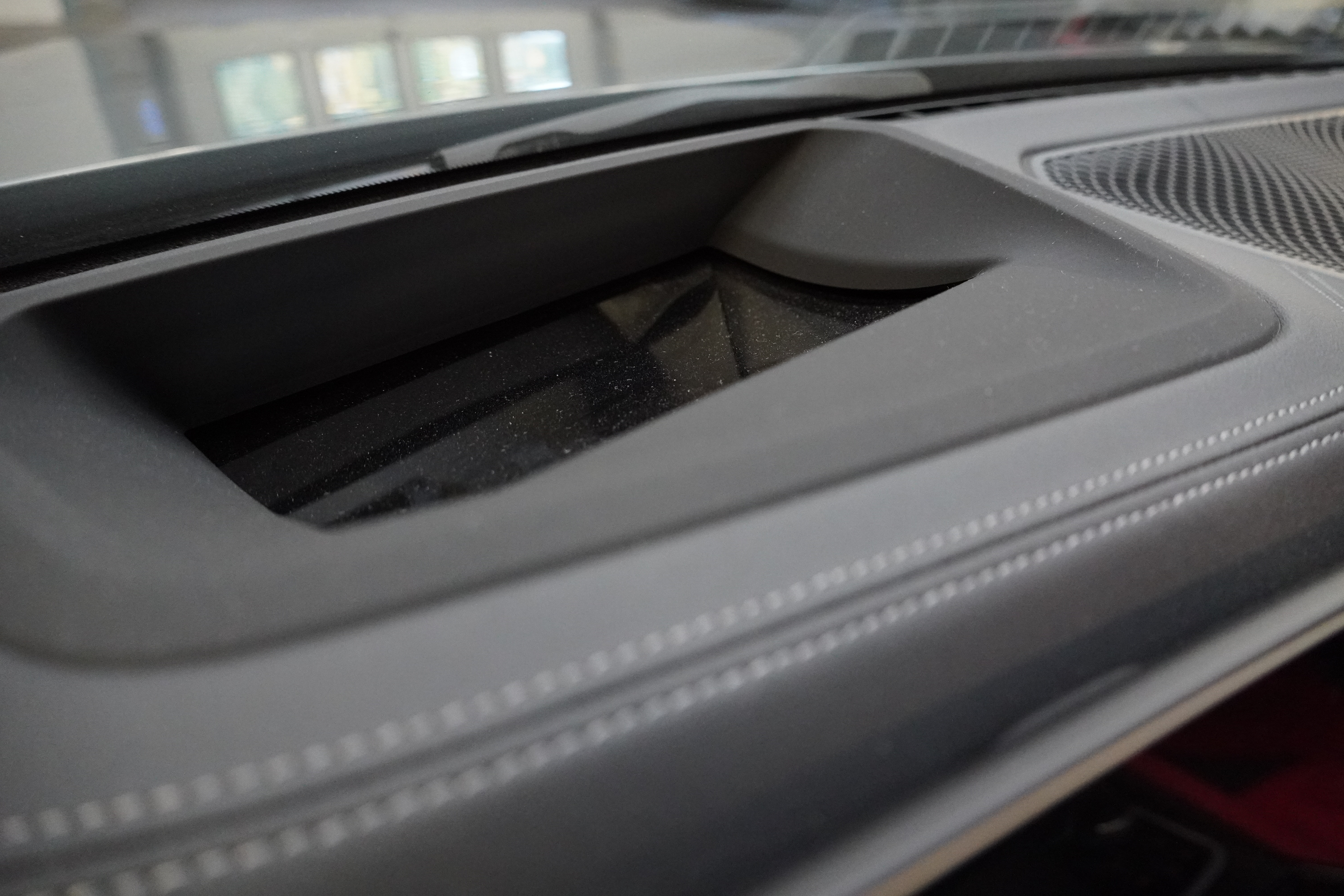 BMW M3 Touring Competition M Race Track Package – foto 11 – kavel bij Antwerp Auctions, Aartselaar