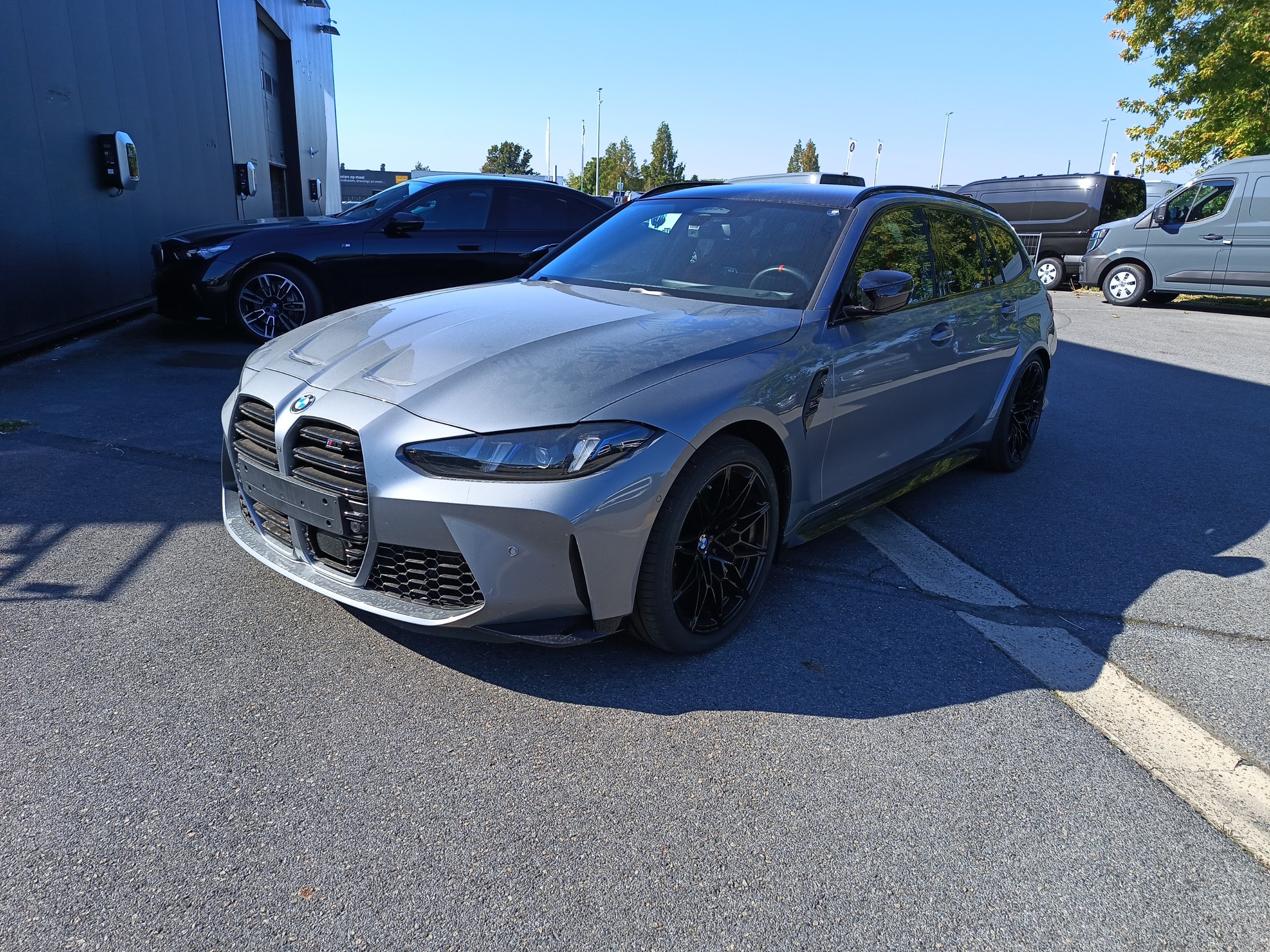 BMW M3 Touring Competition M Race Track Package – kavel bij Antwerp Auctions, Aartselaar