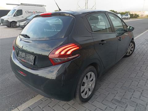 Peugeot 208 1.2 MT – foto 3 – kavel bij Antwerp Auctions, Aartselaar