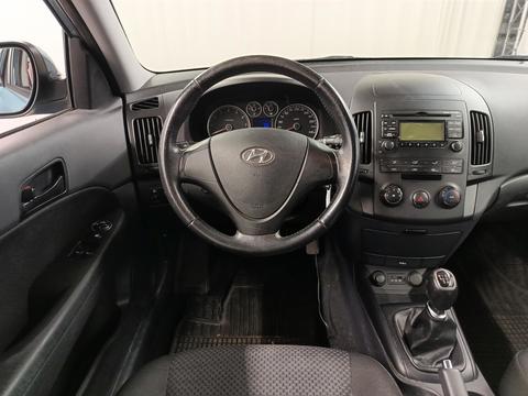 Hyundai I30 1.4 MT – foto 5 – kavel bij Antwerp Auctions, Aartselaar