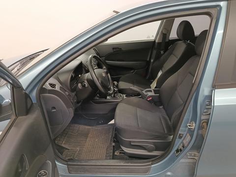 Hyundai I30 1.4 MT – foto 6 – kavel bij Antwerp Auctions, Aartselaar
