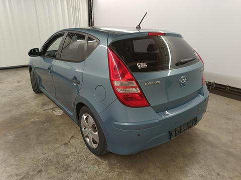 Hyundai I30 1.4 MT – foto 2 – kavel bij Antwerp Auctions, Aartselaar