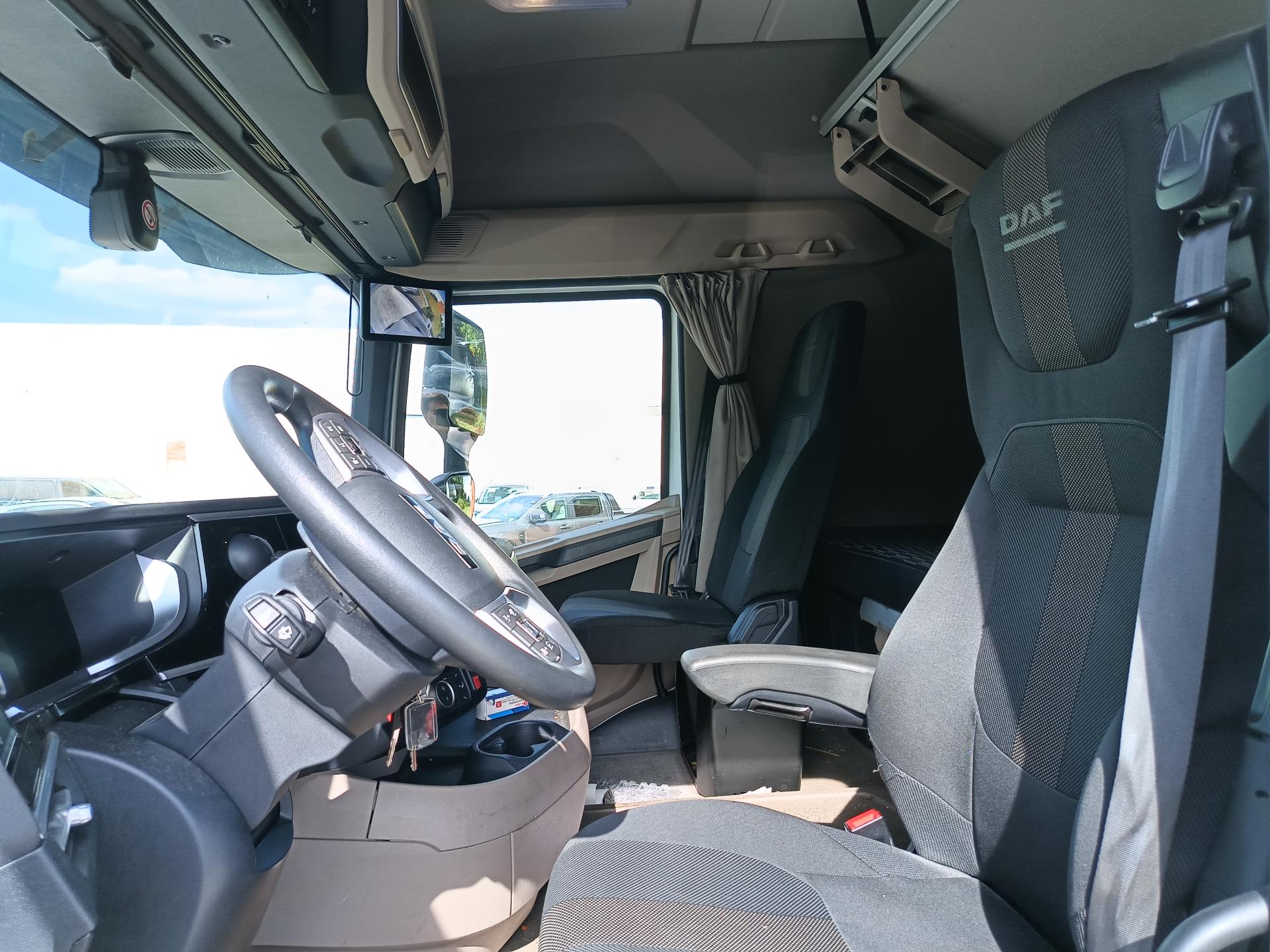 DAF XG 480 FT – foto 6 – kavel bij Antwerp Auctions, Aartselaar