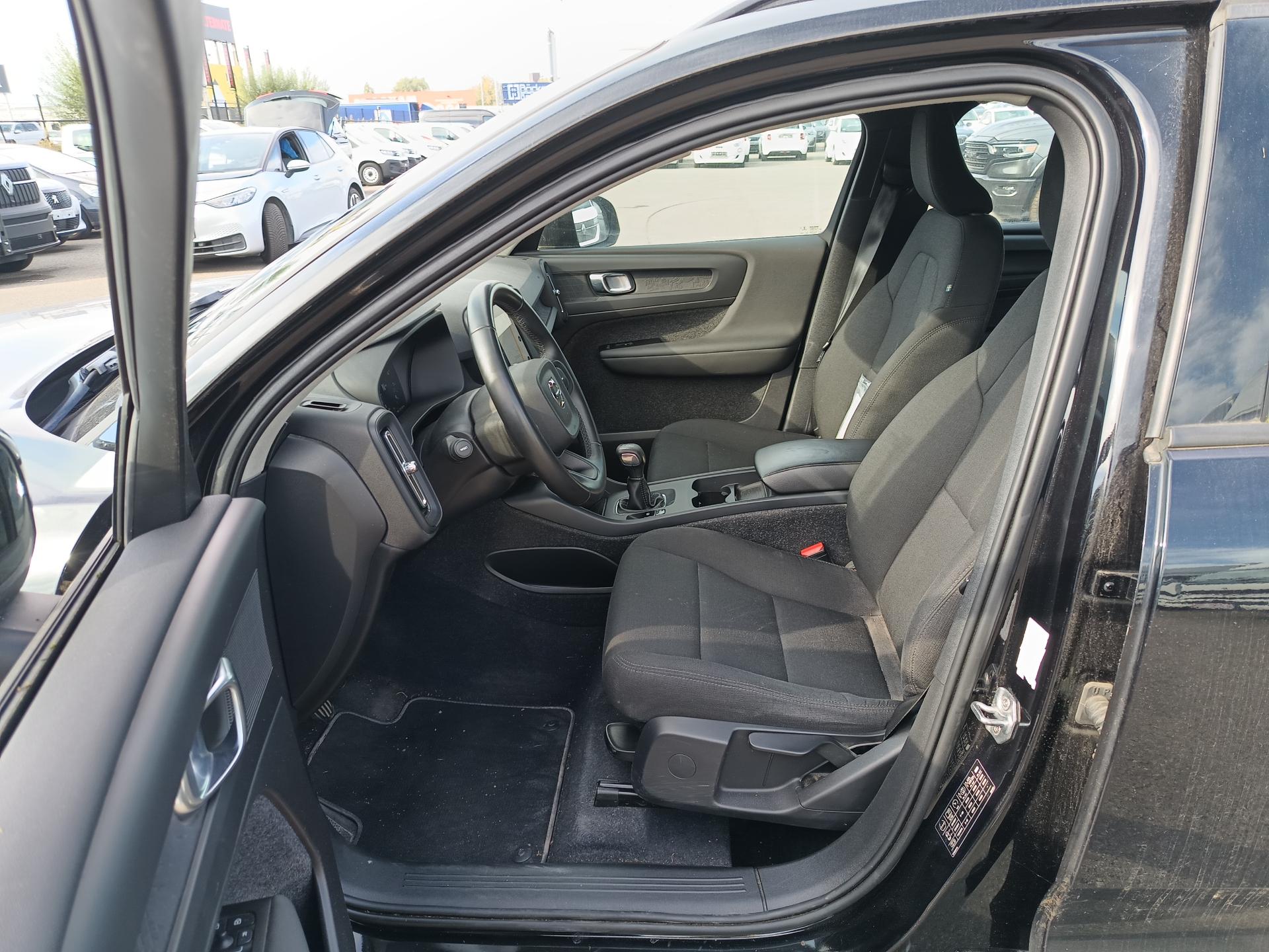 Volvo XC40 1.5 MT – foto 6 – kavel bij Antwerp Auctions, Aartselaar