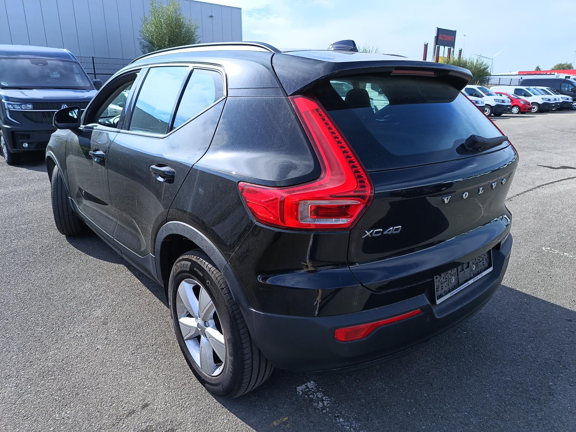Volvo XC40 1.5 MT – foto 2 – kavel bij Antwerp Auctions, Aartselaar