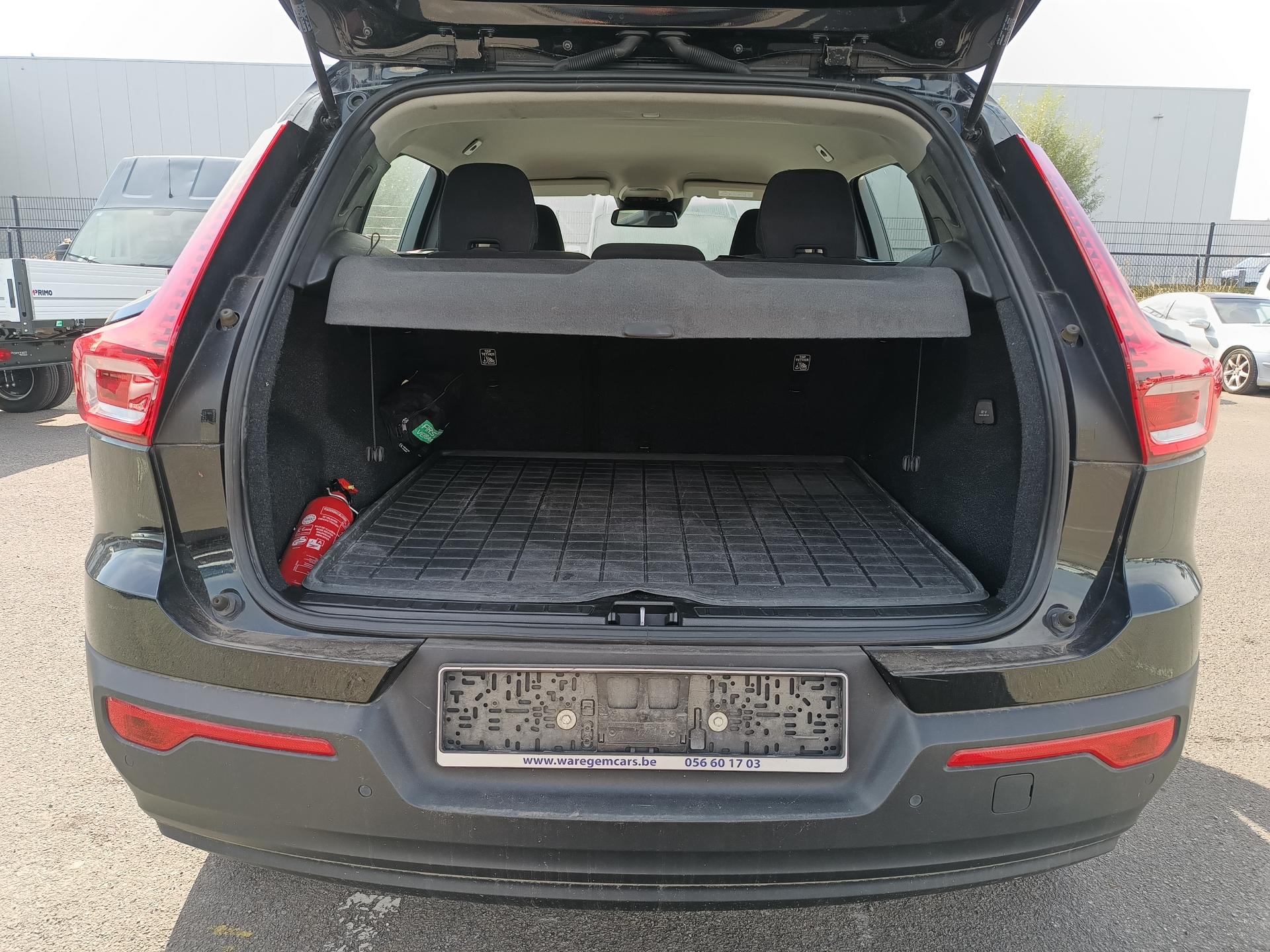 Volvo XC40 1.5 MT – foto 8 – kavel bij Antwerp Auctions, Aartselaar