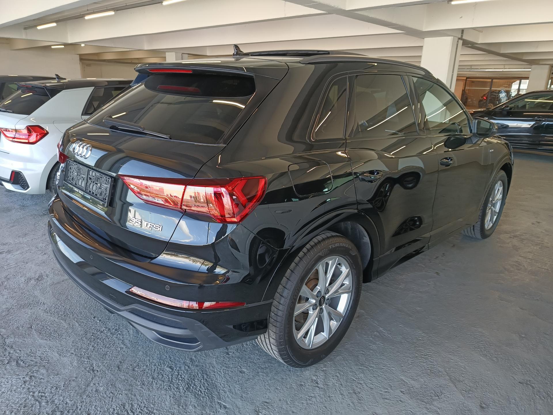 Audi Q3 1.5 AT – foto 3 – kavel bij Antwerp Auctions, Aartselaar