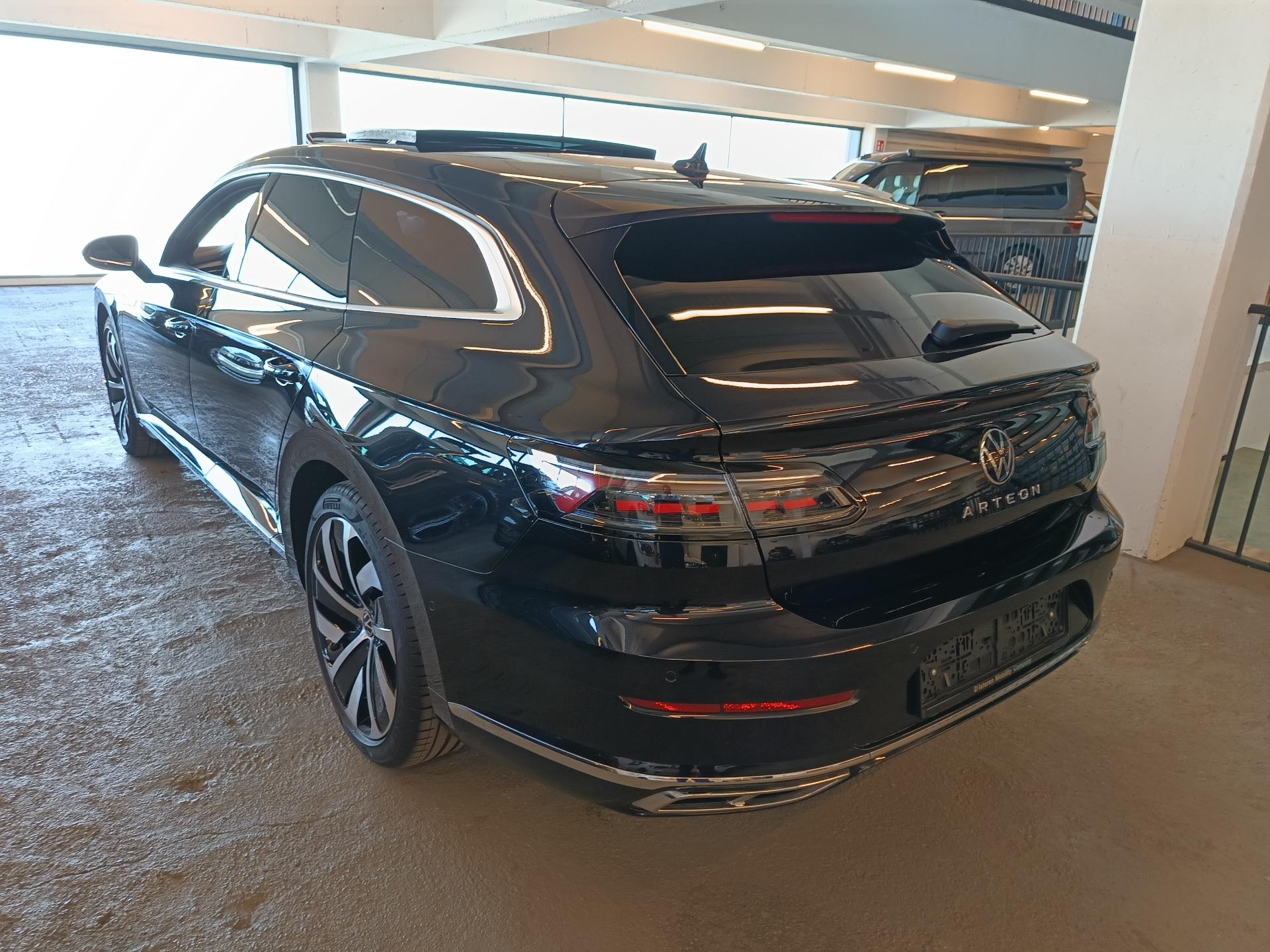 VW ARTEON SHOOTING BRAKE R-Line 1.5 MT – foto 2 – kavel bij Antwerp Auctions, Aartselaar