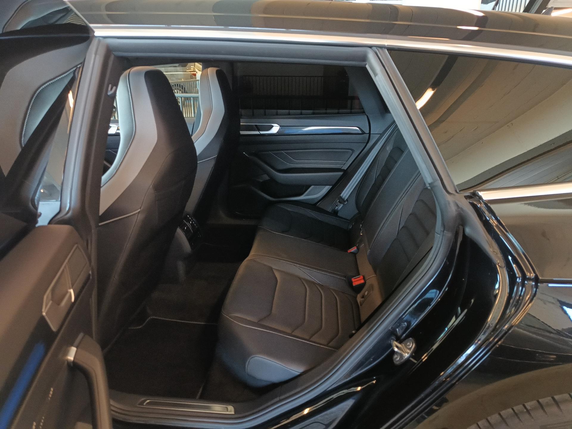 VW ARTEON SHOOTING BRAKE R-Line 1.5 MT – foto 10 – kavel bij Antwerp Auctions, Aartselaar