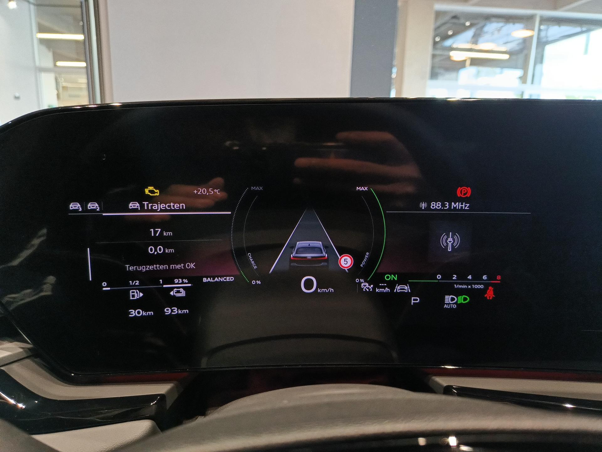 Audi A5 e-hybrid quattro – foto 6 – kavel bij Antwerp Auctions, Aartselaar