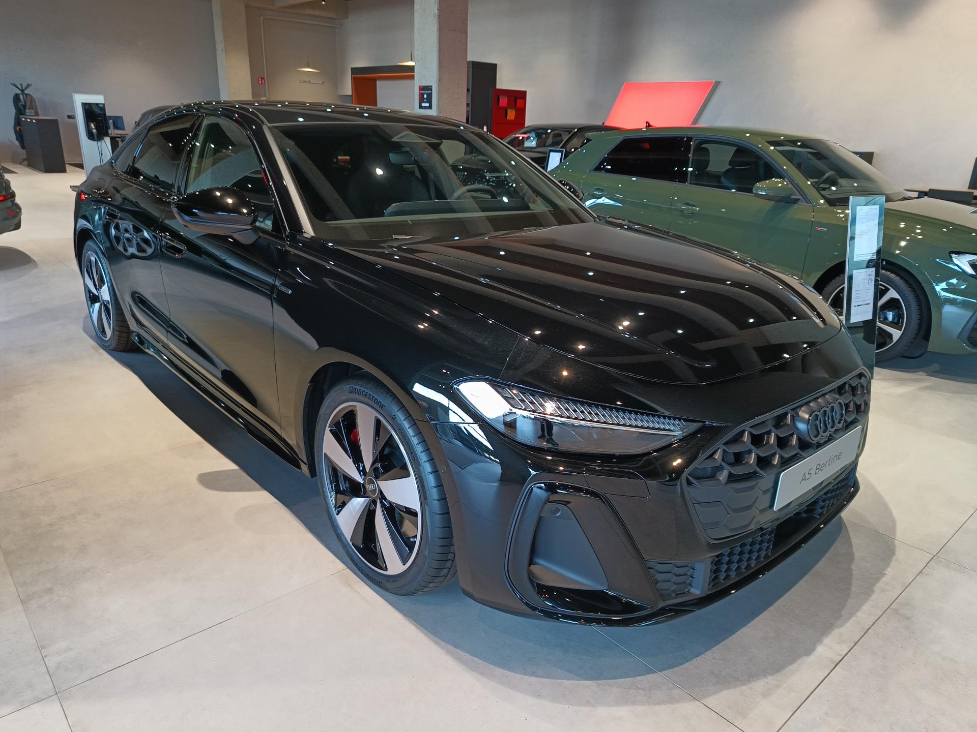 Audi A5 e-hybrid quattro – foto 4 – kavel bij Antwerp Auctions, Aartselaar