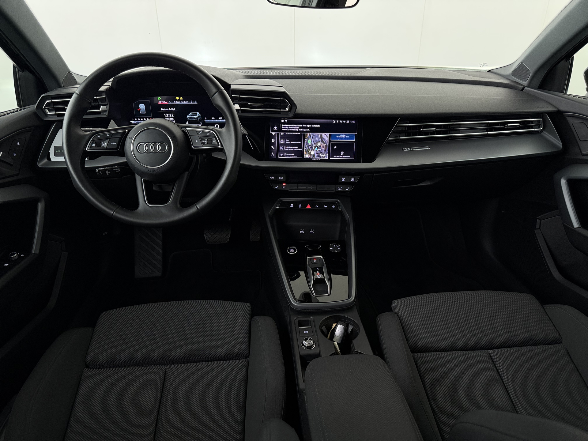 Audi A3 Sportback 1.5 DSG – foto 7 – kavel bij Antwerp Auctions, Aartselaar