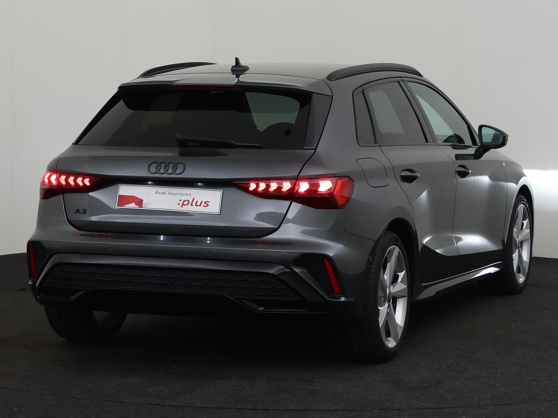 Audi A3 Sportback 1.5 DSG – foto 3 – kavel bij Antwerp Auctions, Aartselaar