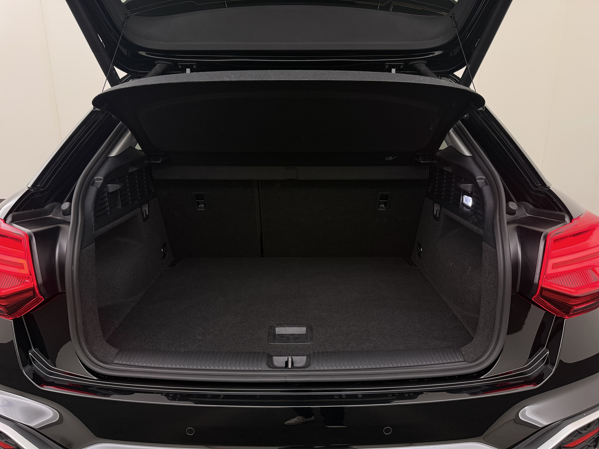 Audi Q2 35 TFSI S Line S Tronic – foto 10 – kavel bij Antwerp Auctions, Aartselaar