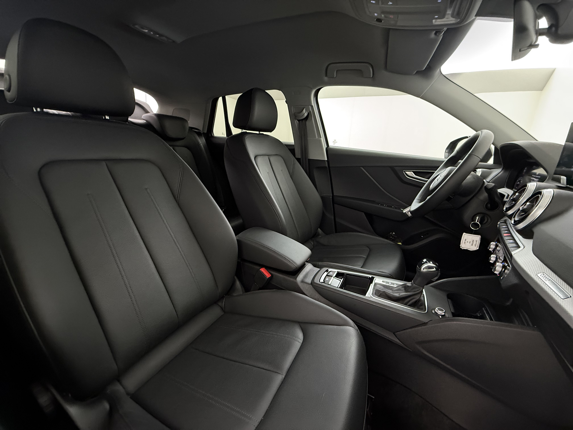 Audi Q2 35 TFSI S Line S Tronic – foto 9 – kavel bij Antwerp Auctions, Aartselaar