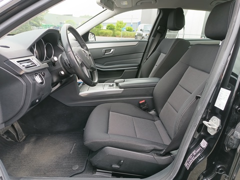 Mercedes-Benz E200d 2.2 AT – foto 6 – kavel bij Antwerp Auctions, Aartselaar