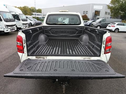 Mitsubishi L200 2.5 MT – foto 8 – kavel bij Antwerp Auctions, Aartselaar
