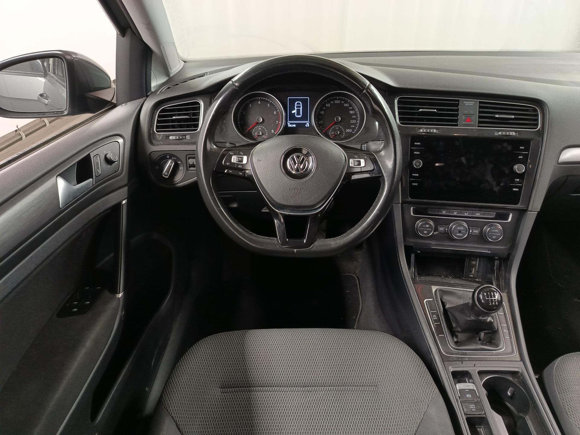 VW Golf 1.0 TSI – foto 6 – kavel bij Antwerp Auctions, Aartselaar