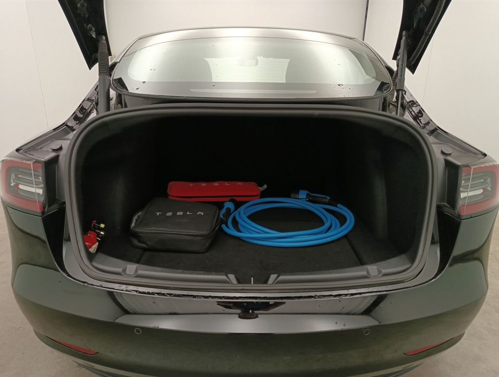 Tesla Model 3 Long Range Dual Motor – foto 10 – kavel bij Antwerp Auctions, Aartselaar