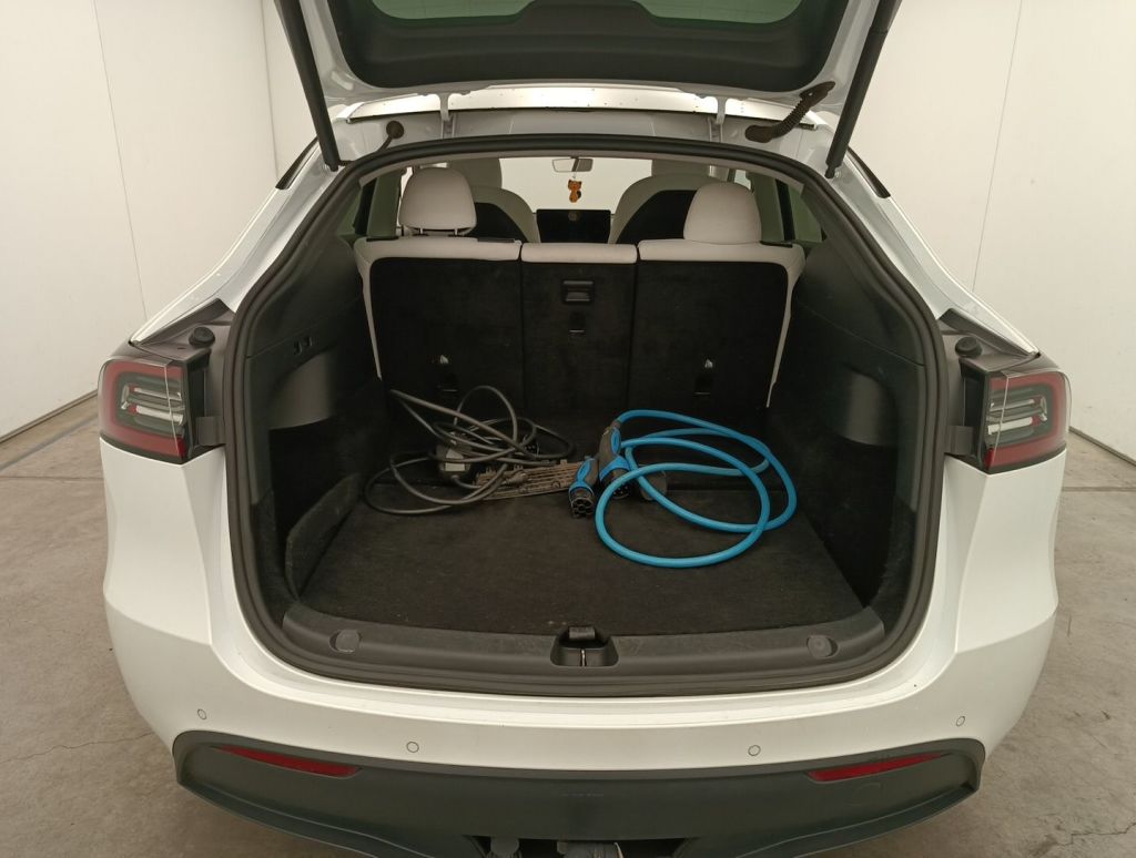 Tesla Model Y Long Range Dual Motor – foto 10 – kavel bij Antwerp Auctions, Aartselaar