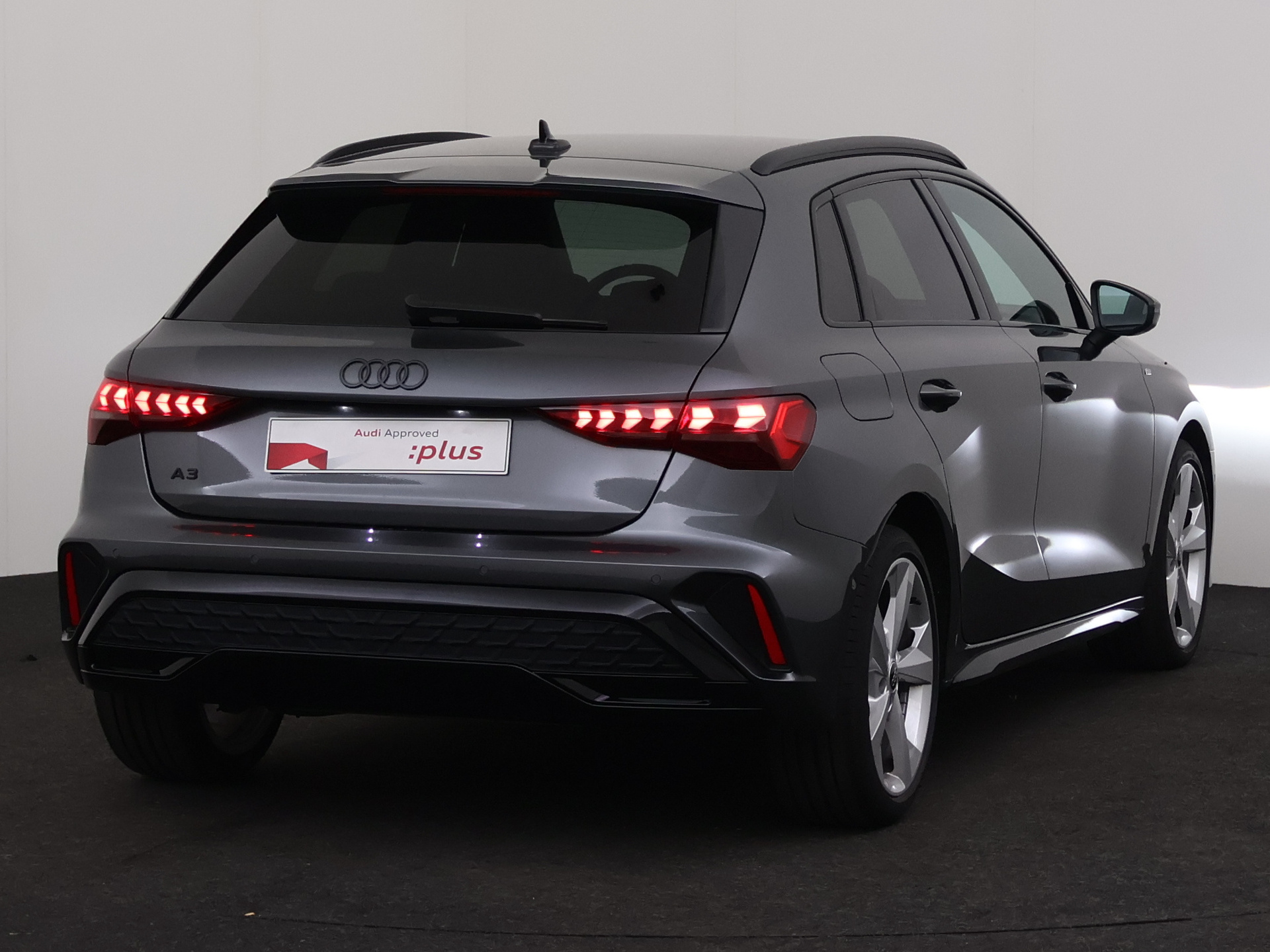 Audi A3 Sportback 1.5 DSG – foto 3 – kavel bij Antwerp Auctions, Aartselaar