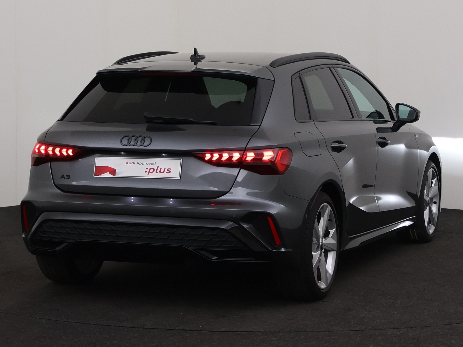 Audi A3 Sportback 1.5 DSG – foto 3 – kavel bij Antwerp Auctions, Aartselaar