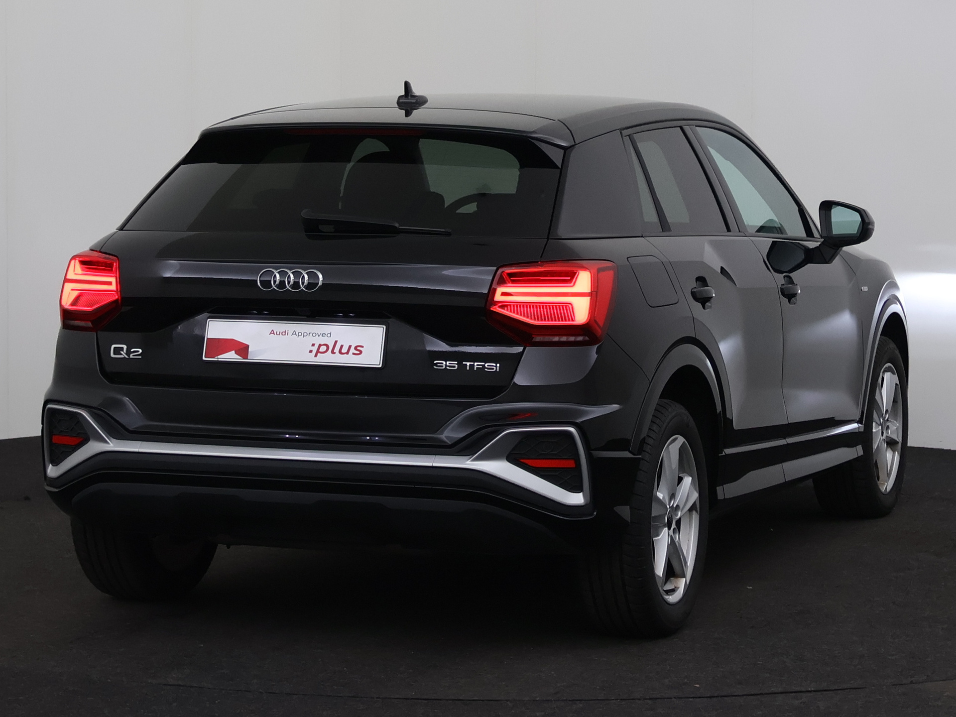 Audi Q2 35 TFSI S Line S Tronic – foto 3 – kavel bij Antwerp Auctions, Aartselaar