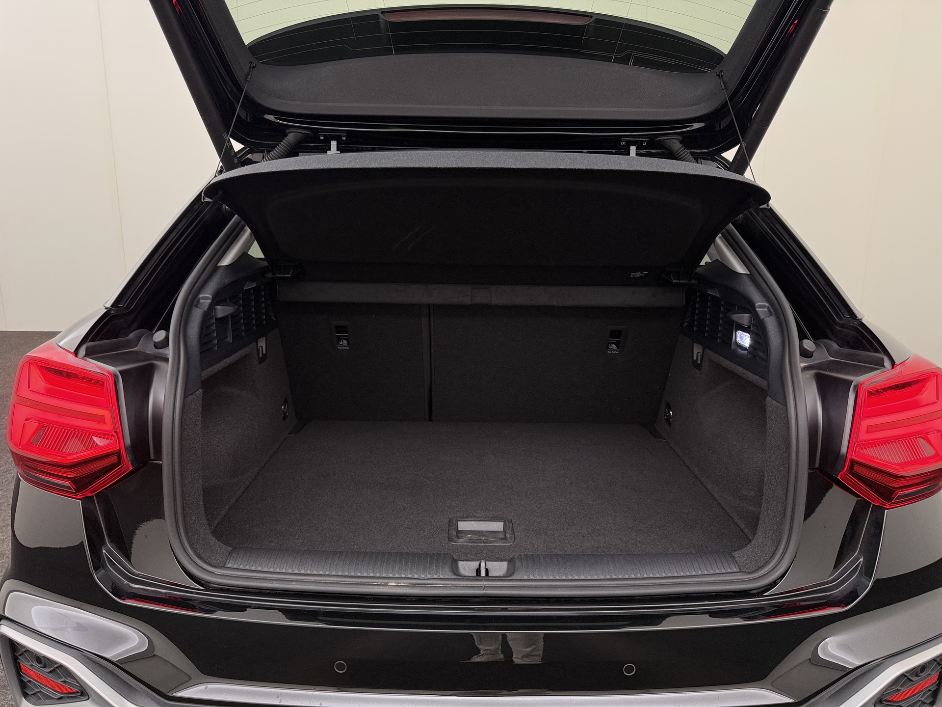 Audi Q2 35 TFSI S Line S Tronic – foto 11 – kavel bij Antwerp Auctions, Aartselaar