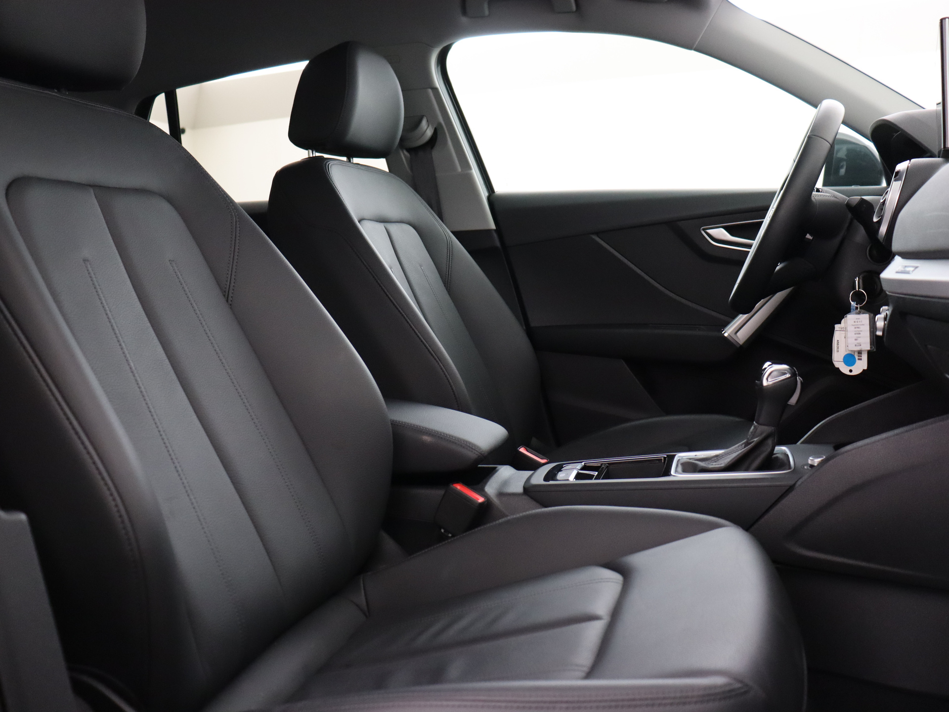 Audi Q2 35 TFSI S Line S Tronic – foto 9 – kavel bij Antwerp Auctions, Aartselaar