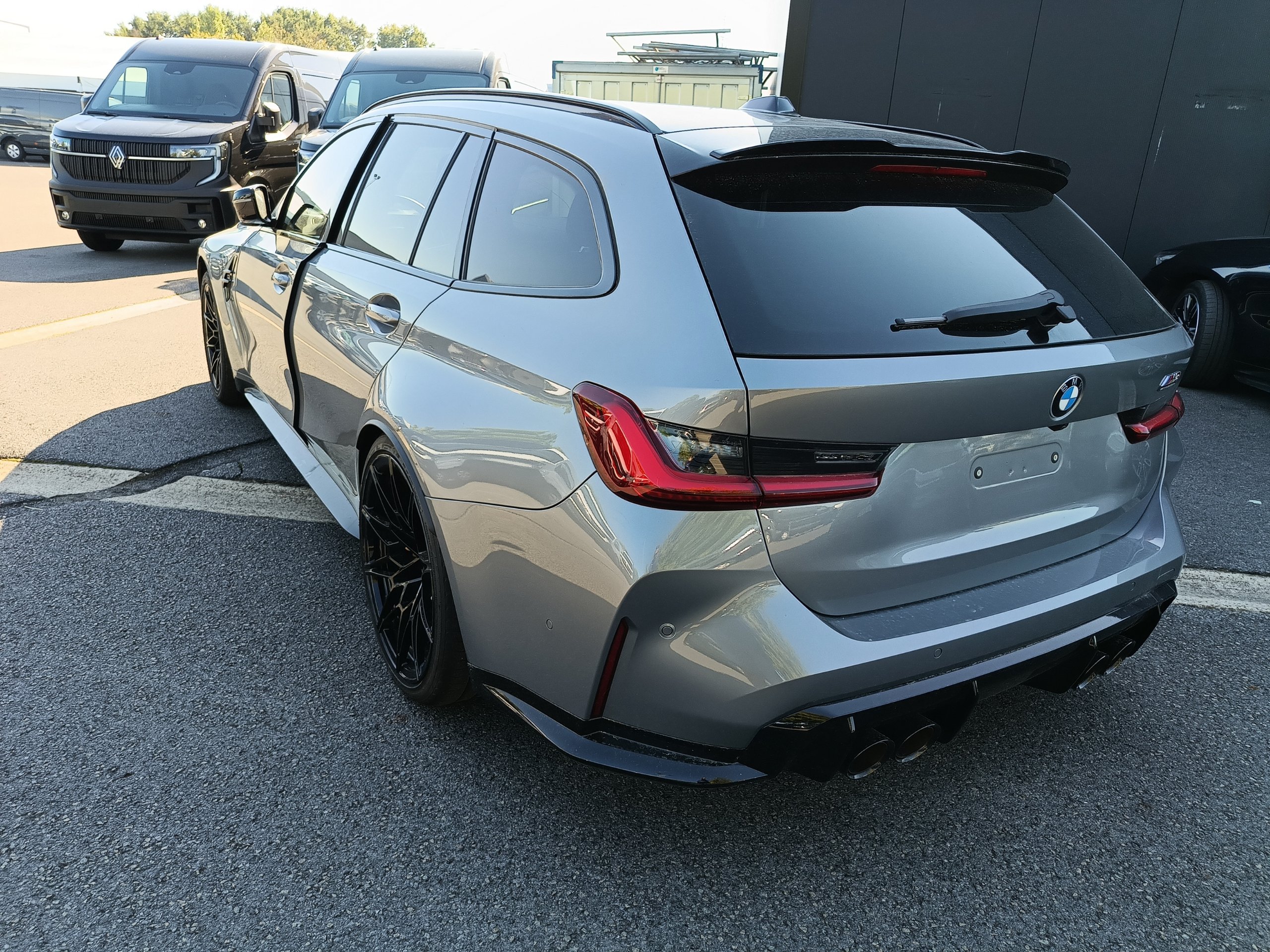 BMW M3 Touring Competition M Race Track Package – foto 2 – kavel bij Antwerp Auctions, Aartselaar