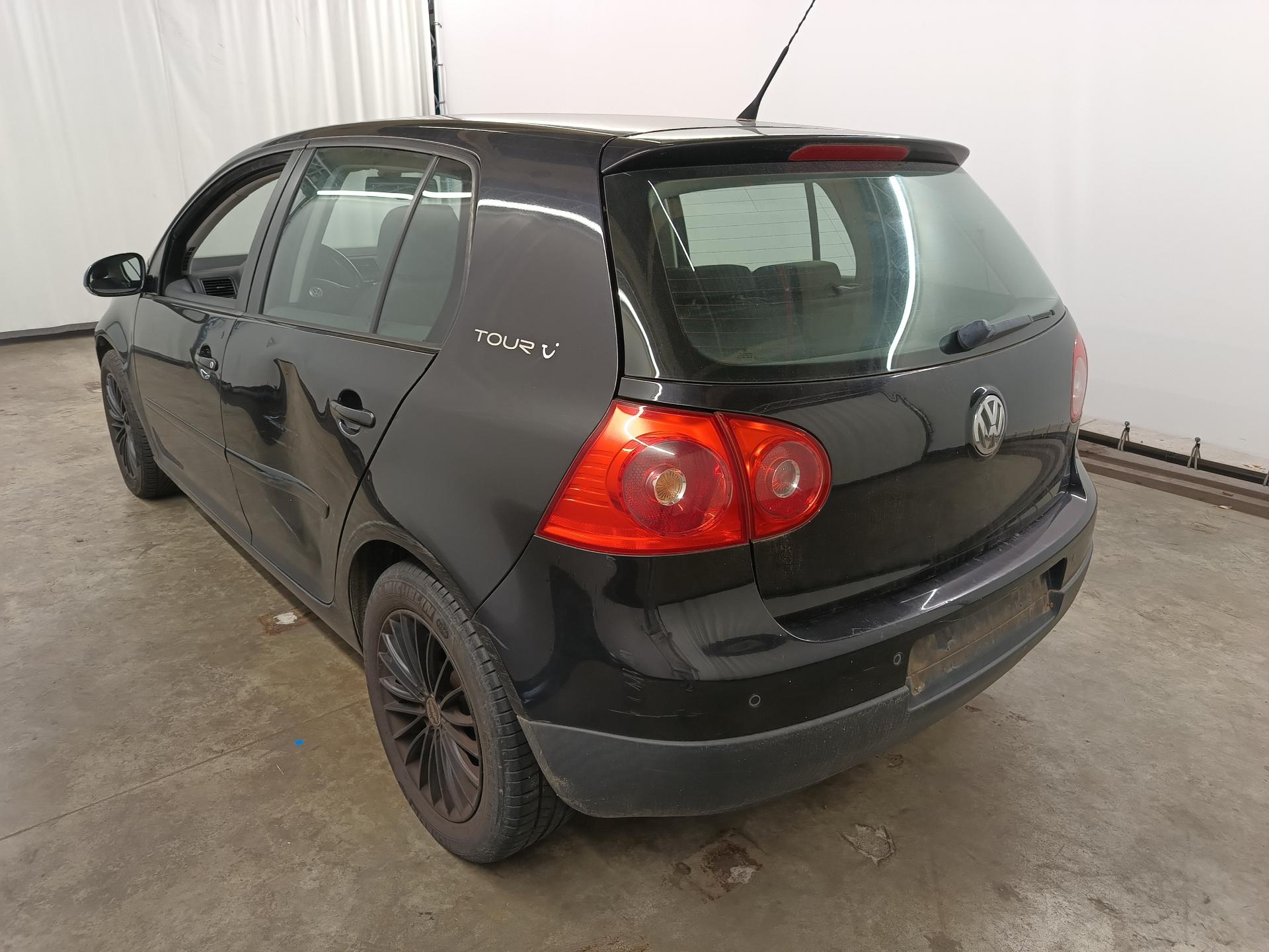 Volkswagen GOLF 1,6 MT – foto 2 – kavel bij Antwerp Auctions, Aartselaar