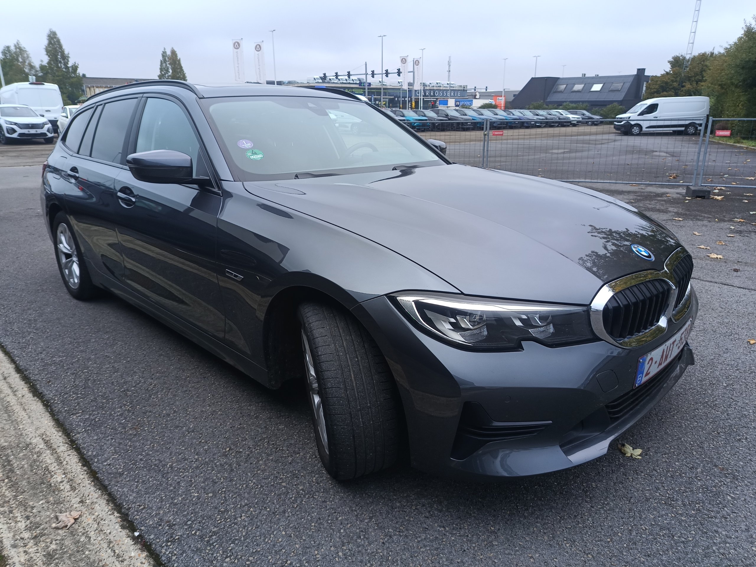 BMW 320e 2.0 AT – foto 4 – kavel bij Antwerp Auctions, Aartselaar