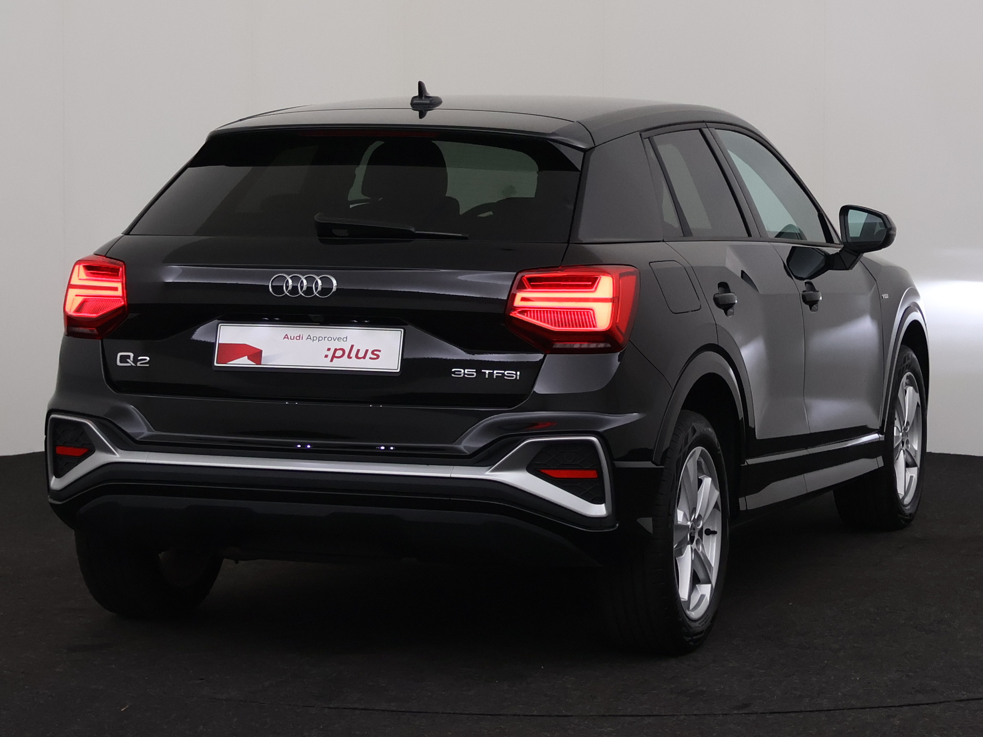 Audi Q2 35 TFSI S Line S Tronic – foto 3 – kavel bij Antwerp Auctions, Aartselaar