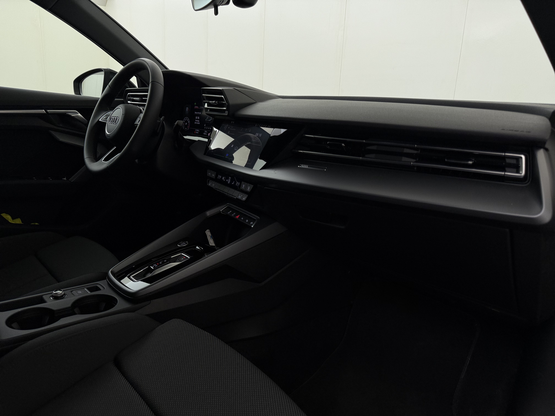 Audi A3 Sportback 1.5 DSG – foto 8 – kavel bij Antwerp Auctions, Aartselaar