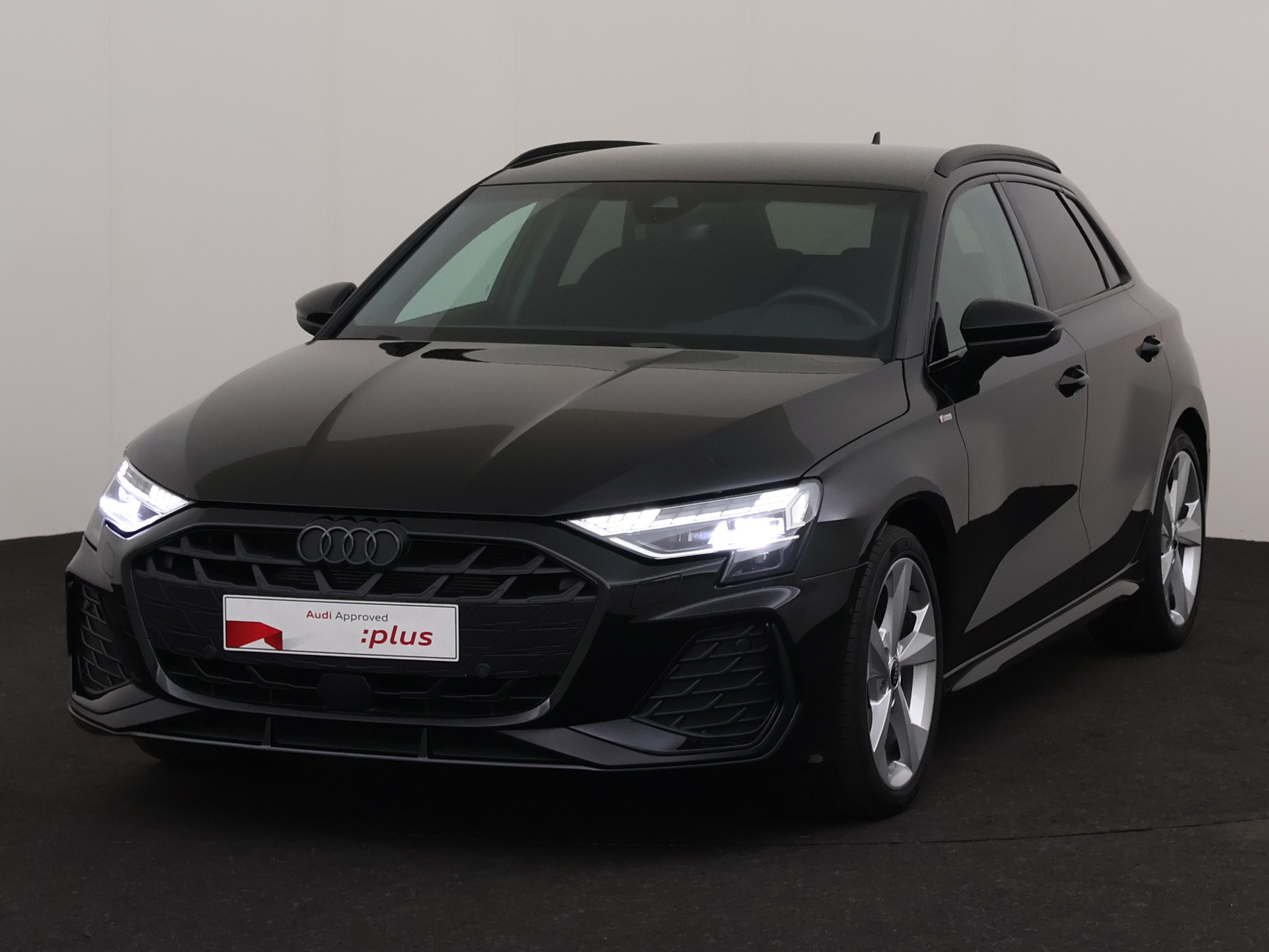 Audi A3 Sportback 1.5 DSG – kavel bij Antwerp Auctions, Aartselaar