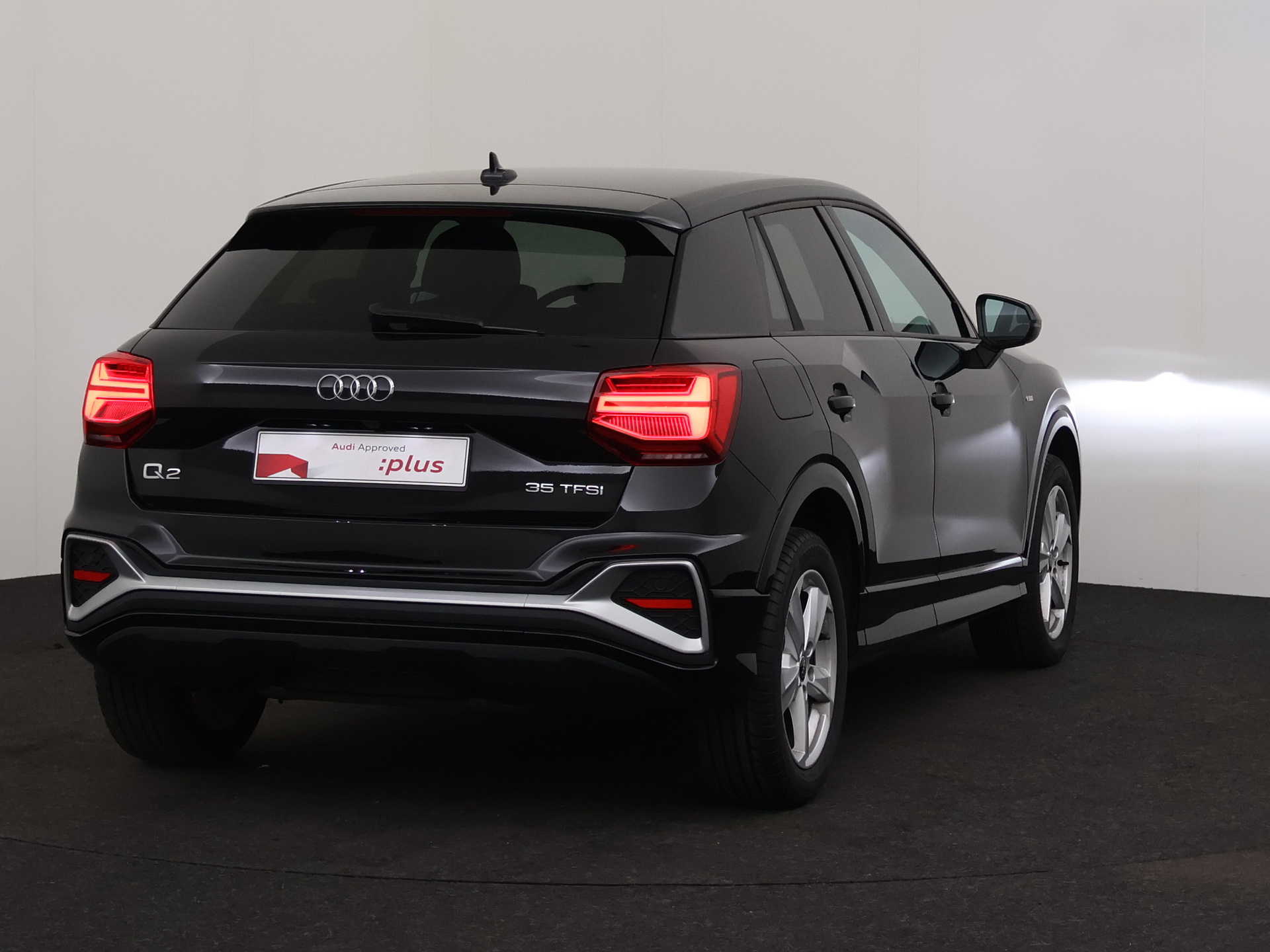 Audi Q2 35 TFSI S Line S Tronic – foto 3 – kavel bij Antwerp Auctions, Aartselaar