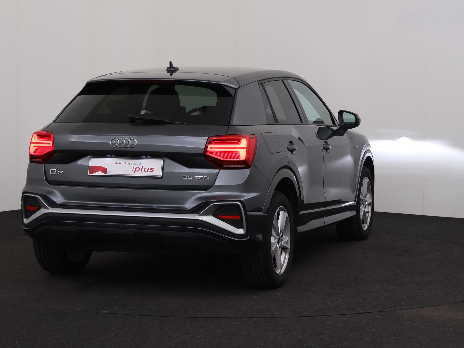 Audi Q2 35 TFSI S Line S Tronic – foto 3 – kavel bij Antwerp Auctions, Aartselaar