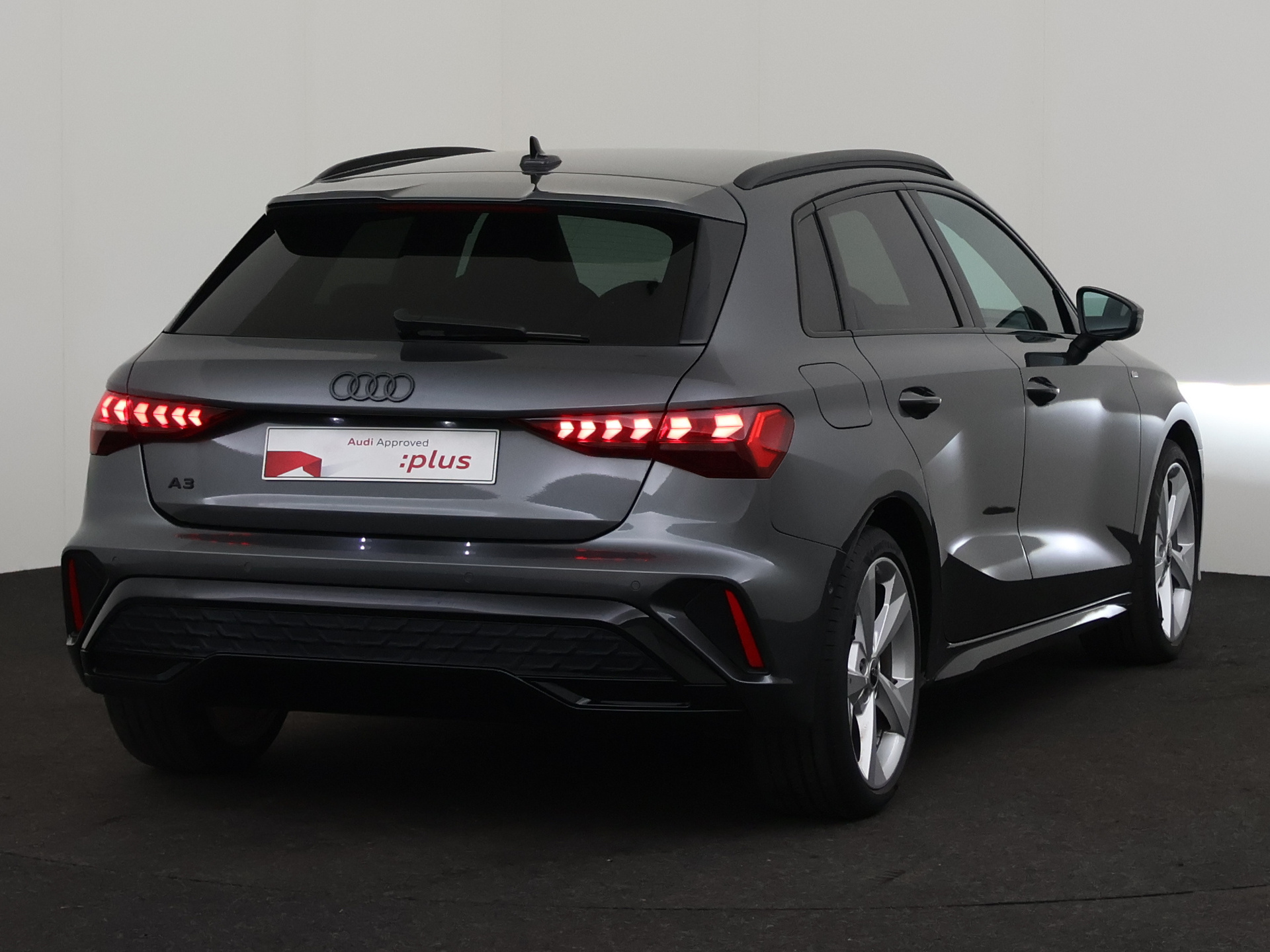 Audi A3 Sportback 1.5 DSG – foto 3 – kavel bij Antwerp Auctions, Aartselaar