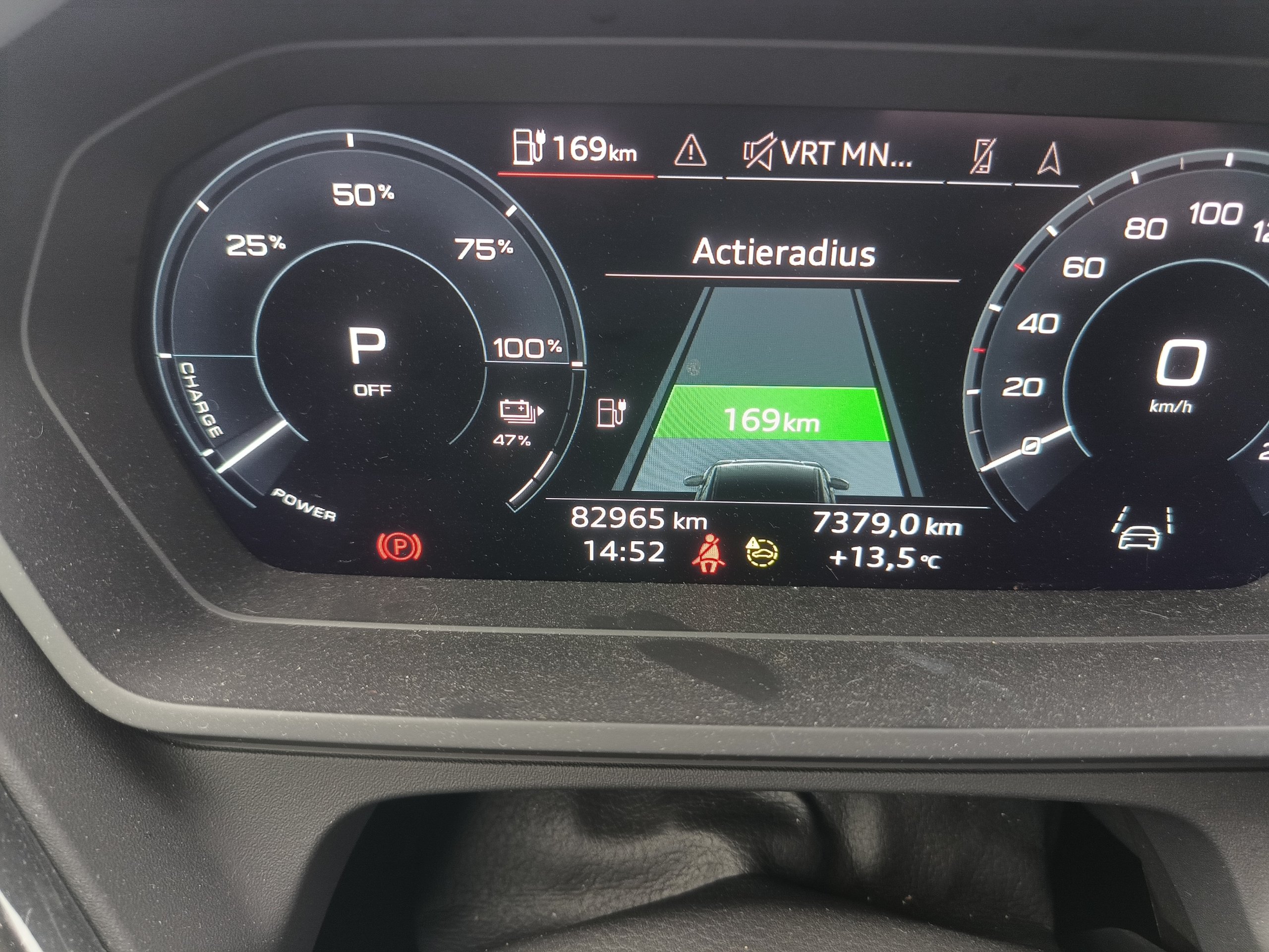 Audi Q4 e-tron – foto 6 – kavel bij Antwerp Auctions, Aartselaar