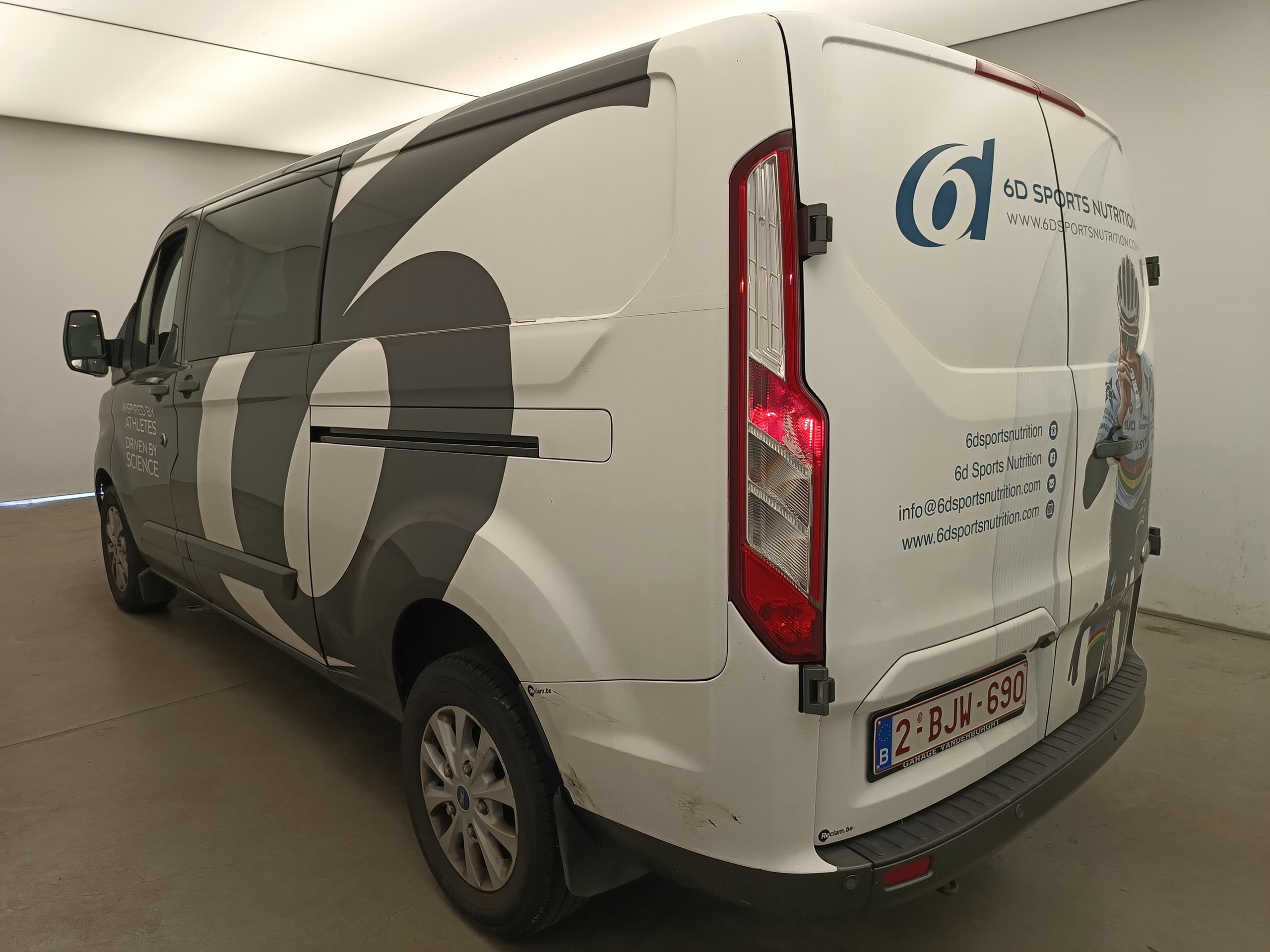 Ford Transit Custom 2.0 AT – foto 2 – kavel bij Antwerp Auctions, Aartselaar