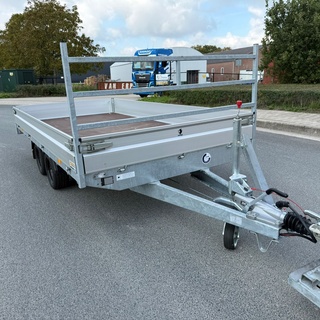 Afbeelding van hapert plateauwagen 4x2 2025