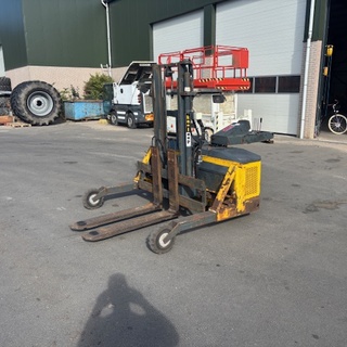 Afbeelding van Kooiaap V50-4  2001