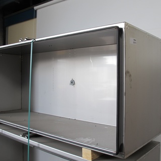 Afbeelding van onderbouw kist voor een vrachtwagen