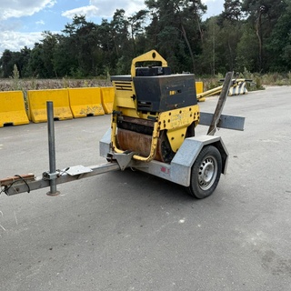 Afbeelding van Trilwals met aanhanger - Motor gereviseerd