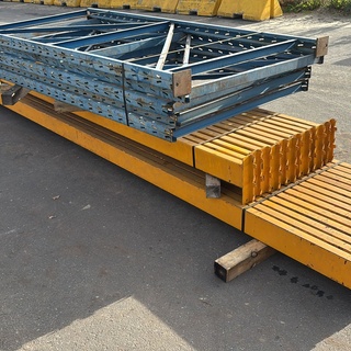 Afbeelding van Stelling breedte (korte ) 3.10 breedte (lange) 4.50 m diepte 1.10 hoogte 2.50 m