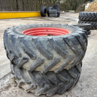Afbeelding van 650/65R38 2X + velg