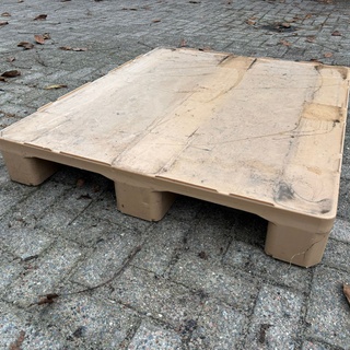 Afbeelding van Kunststof Hygiëne pallets  1000x1200 Hoogte 160 18x