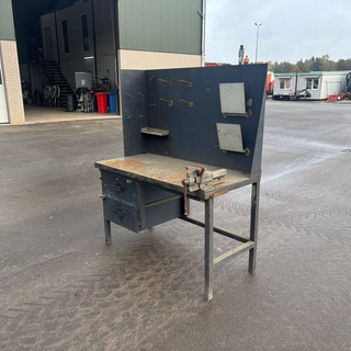 Afbeelding van werkbank lades bankschroef